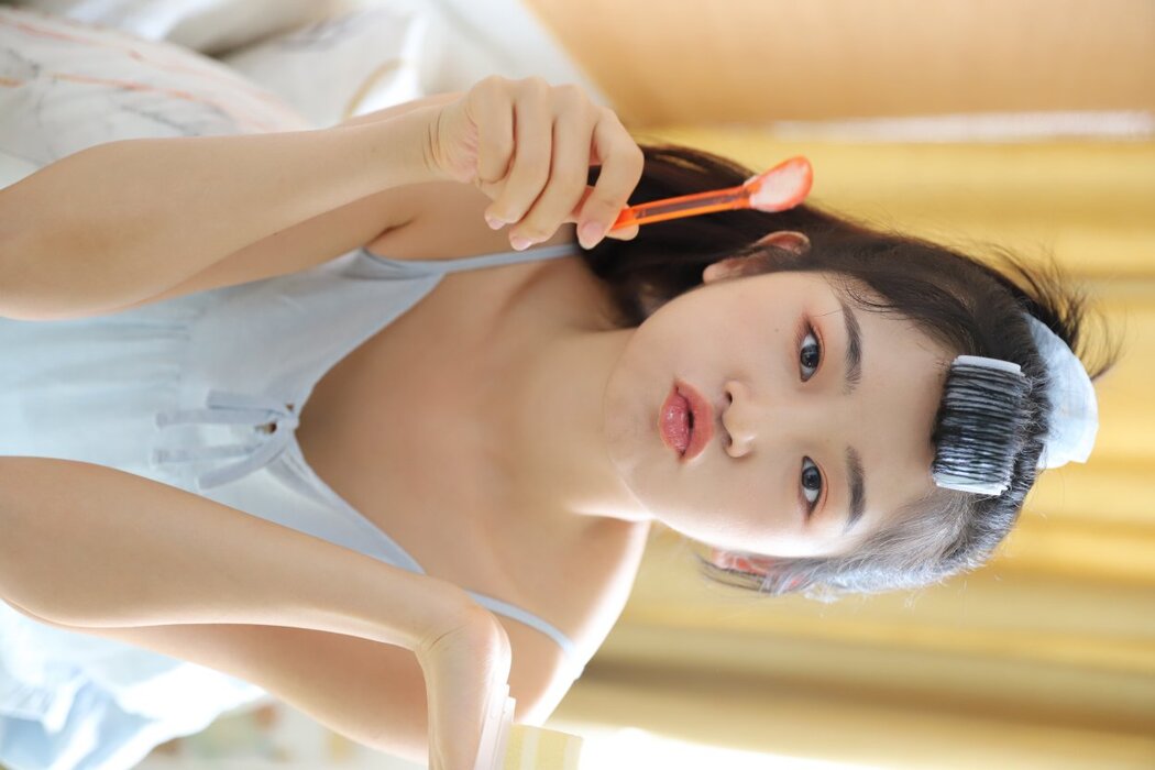 YiTuYu艺图语 Vol.300 Guo Guo