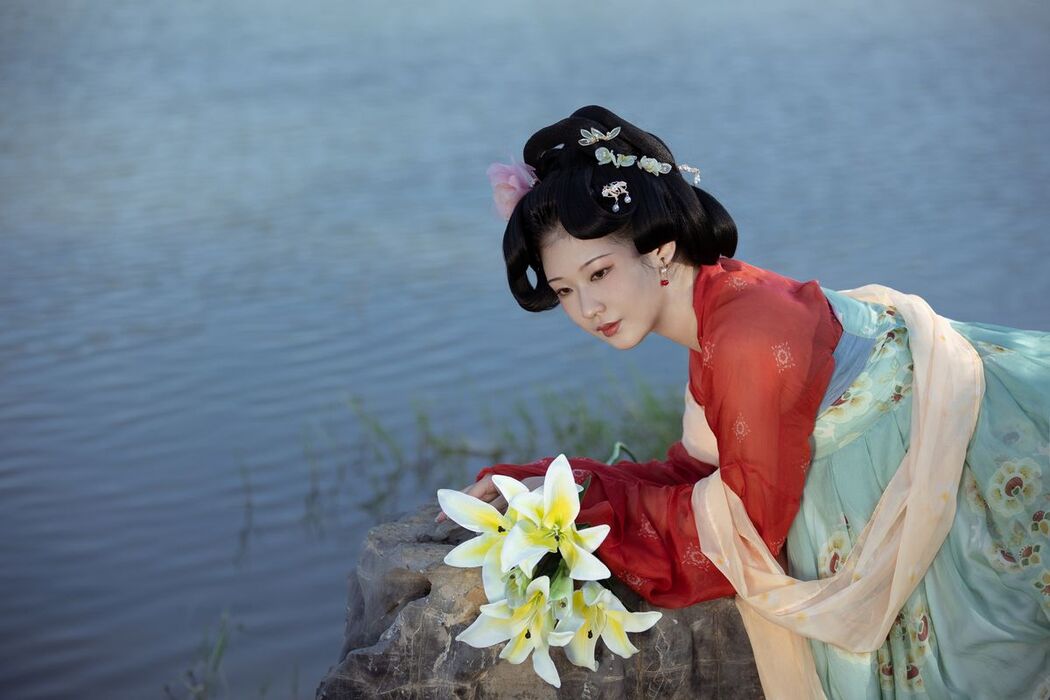YiTuYu艺图语 Vol.3061 Li Li