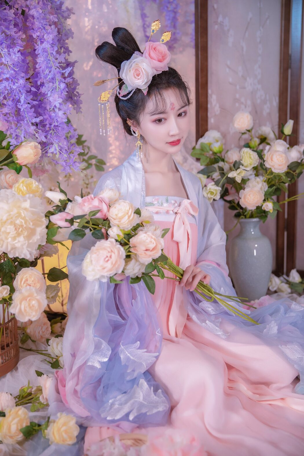YiTuYu艺图语 Vol.2928 Qi Luo Sheng De Xiao Su Su