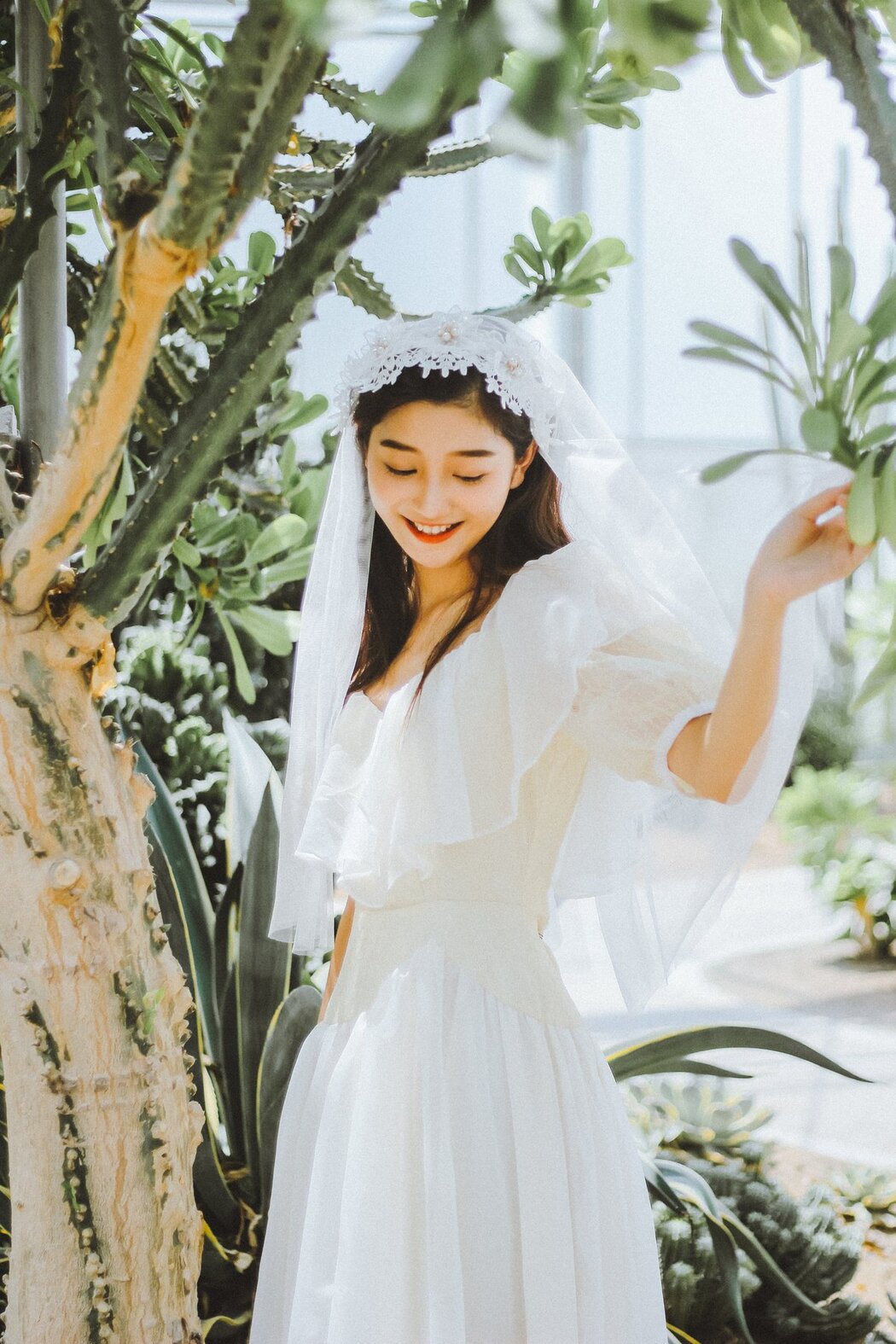 YiTuYu艺图语 Vol.3012 Yi Yi Qi