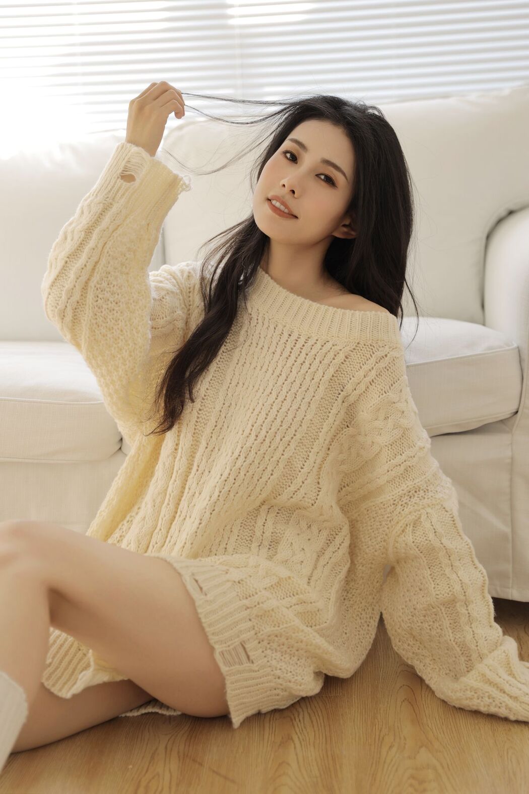 YiTuYu艺图语 Vol.3065 Qin Qin