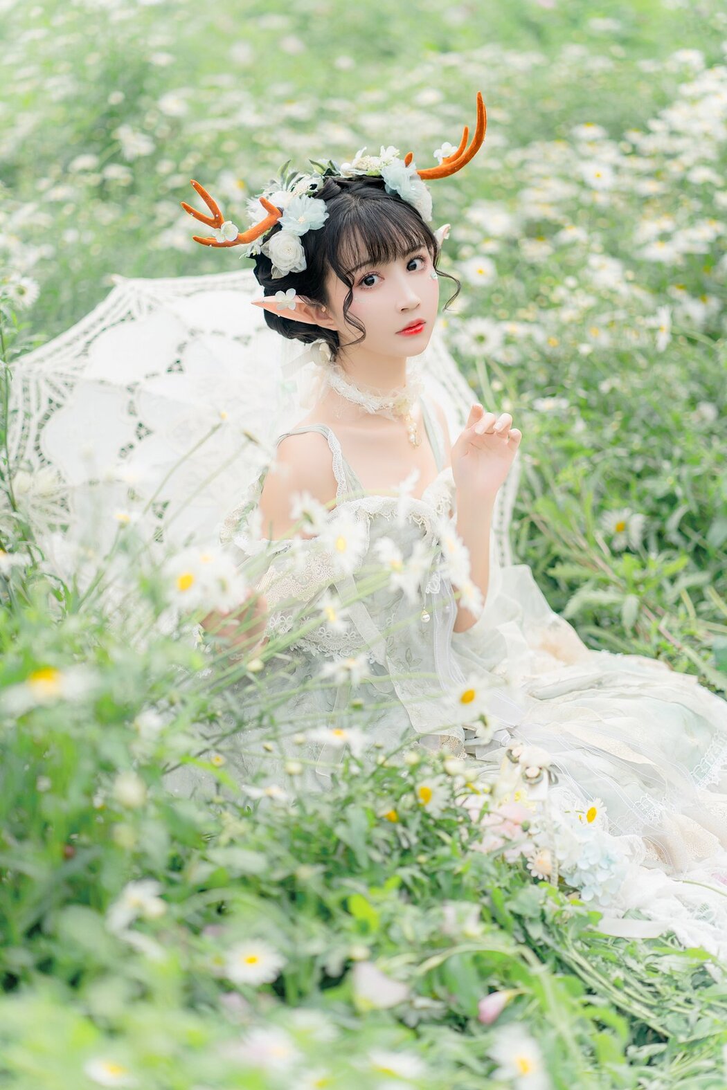 YiTuYu艺图语 Vol.2933 Qi Luo Sheng De Xiao Su Su