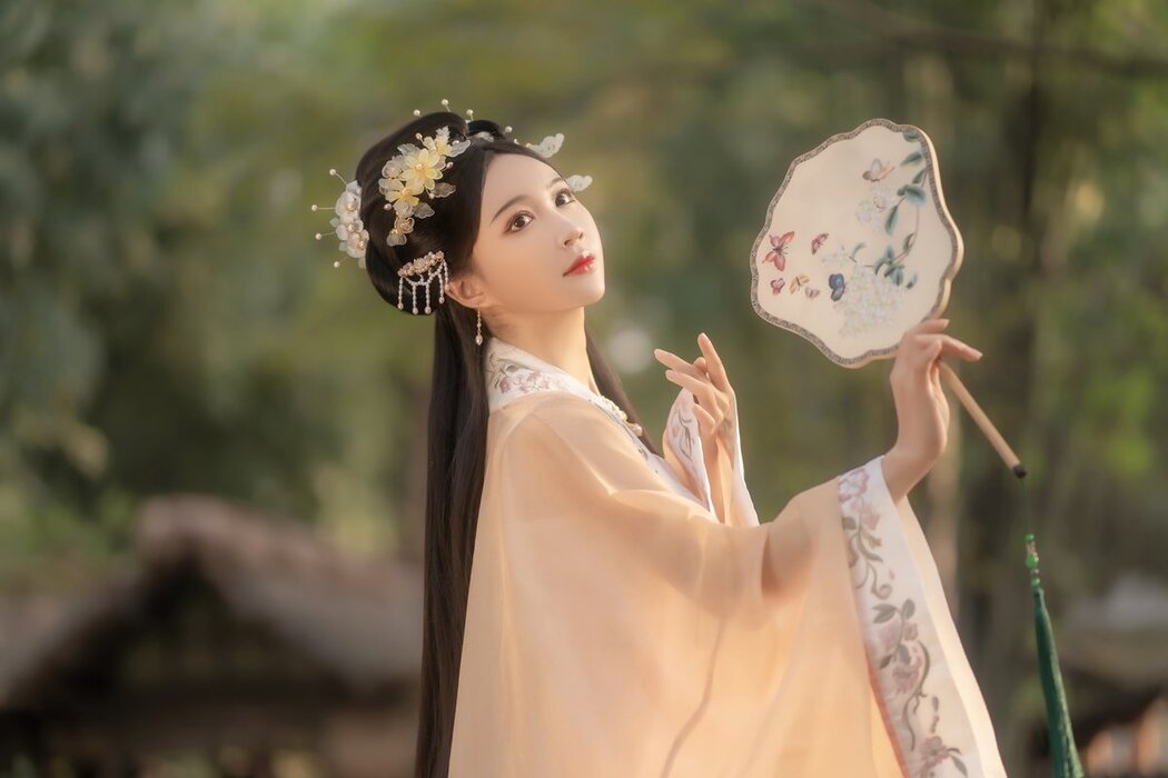 YiTuYu艺图语 Vol.2950 Qi Luo Sheng De Xiao Su Su