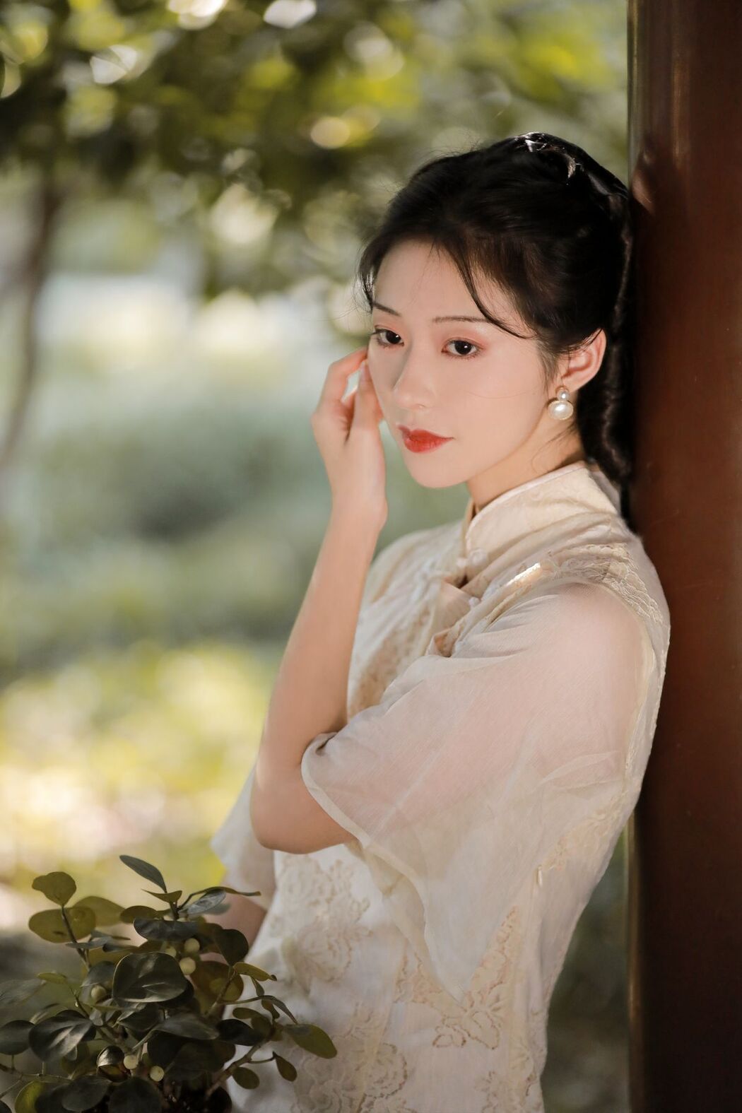 YiTuYu艺图语 Vol.3037 Fen Mian Gu Niang