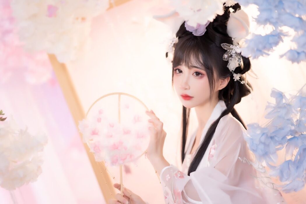 YiTuYu艺图语 Vol.3095 Qi Luo Sheng De Xiao Su Su