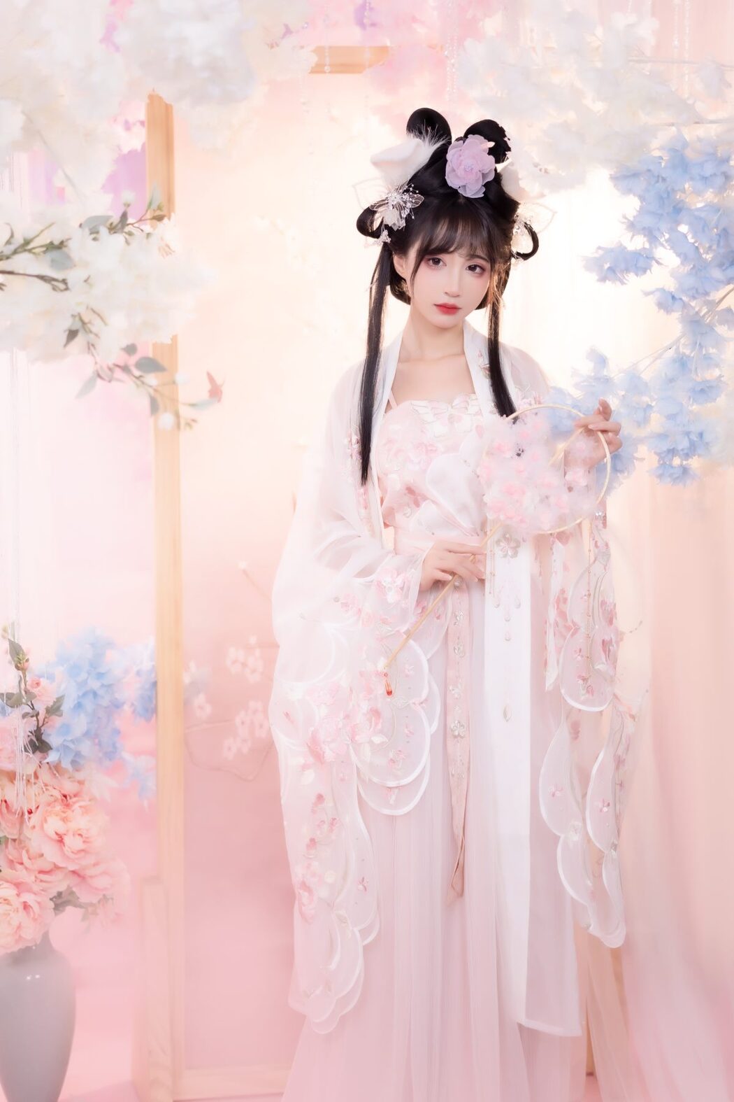 YiTuYu艺图语 Vol.3095 Qi Luo Sheng De Xiao Su Su