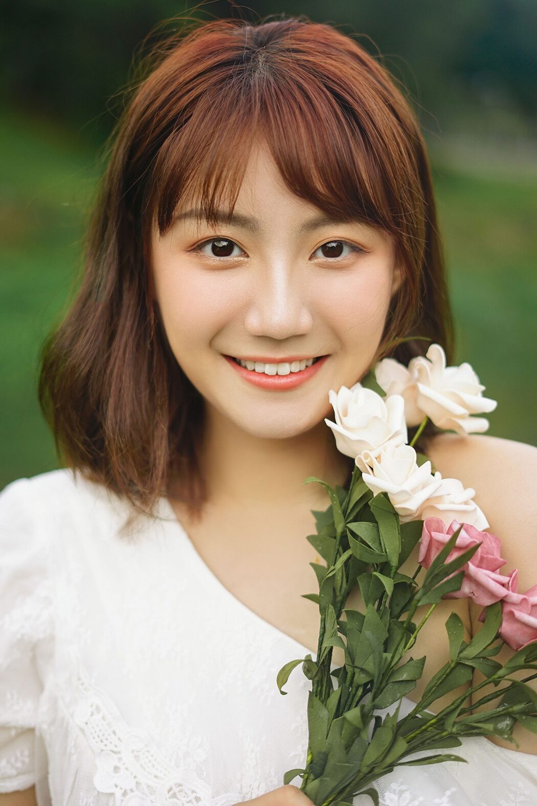 YiTuYu艺图语 Vol.3110 Yang Xin Ying Cover Photo