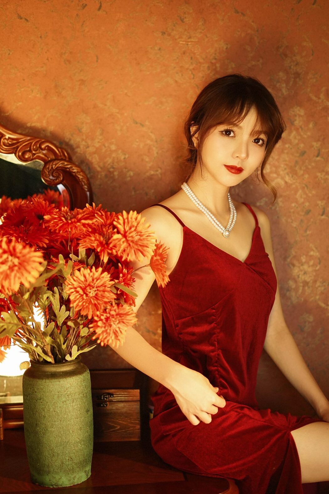 YiTuYu艺图语 Vol.3094 Yu Lin