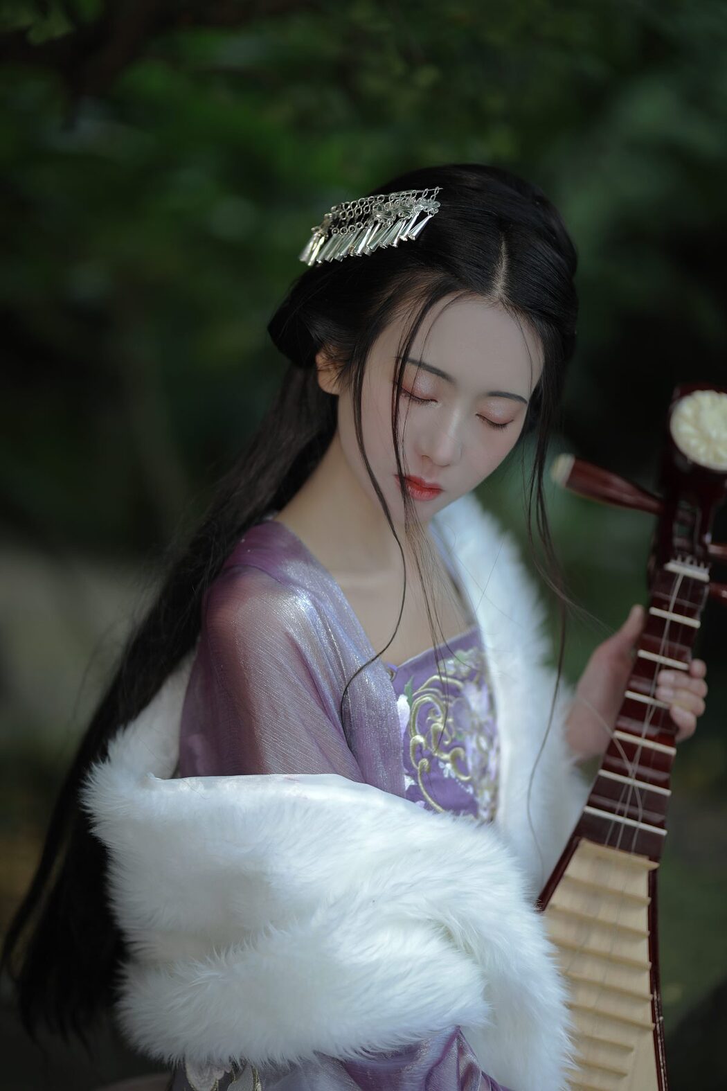 YiTuYu艺图语 Vol.3111 Yu Jin