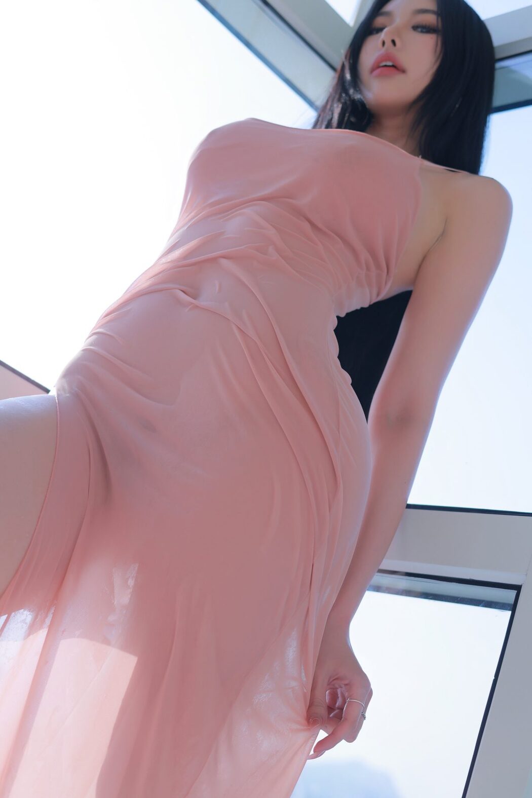 Dongeuran 동그란 – Seethrough Slip