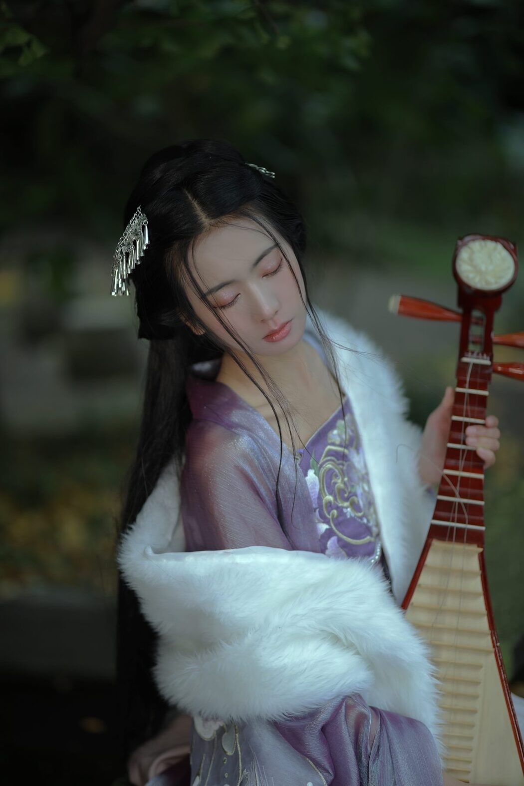 YiTuYu艺图语 Vol.3111 Yu Jin