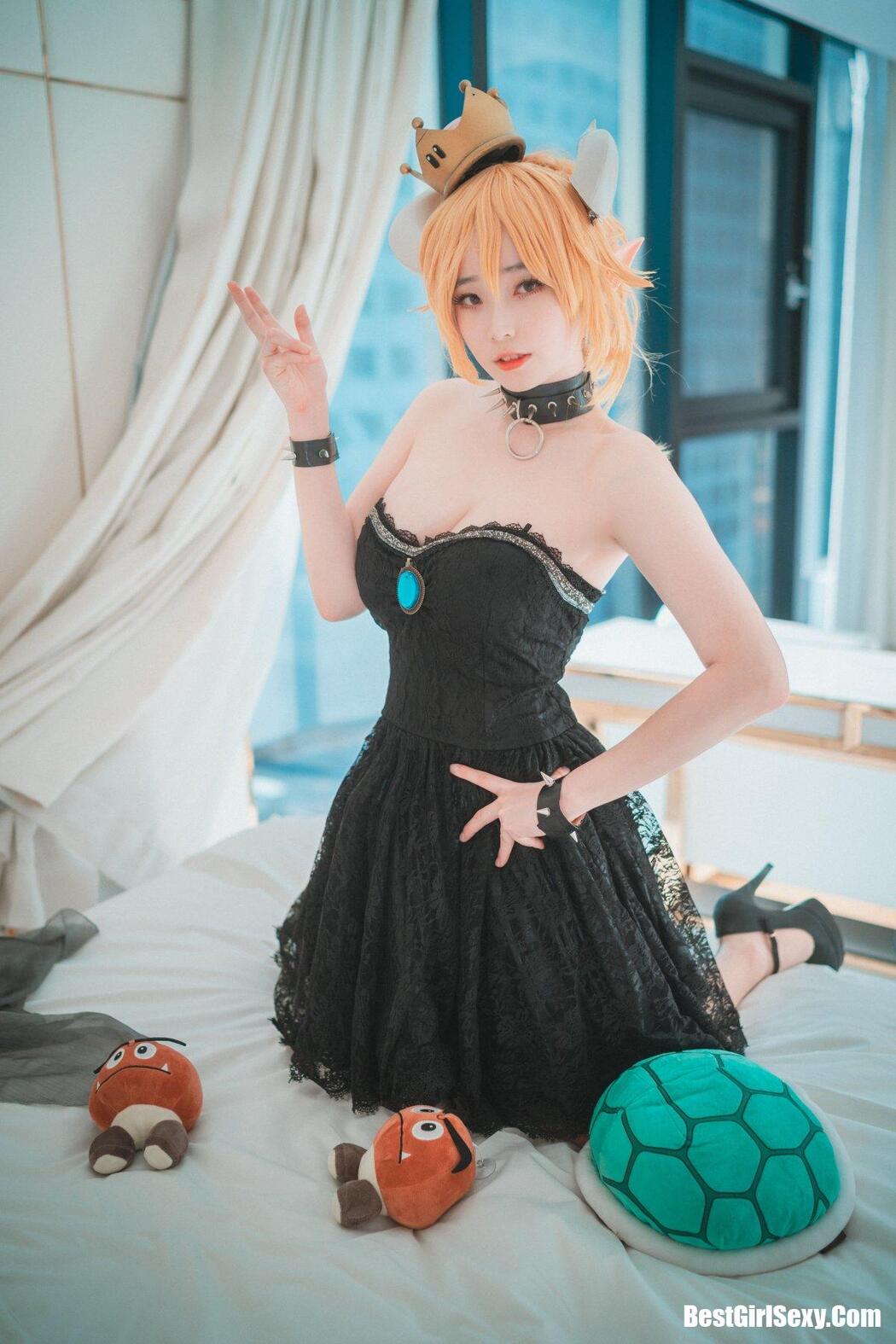 DJAWA BamBi Halloween with Bowsette