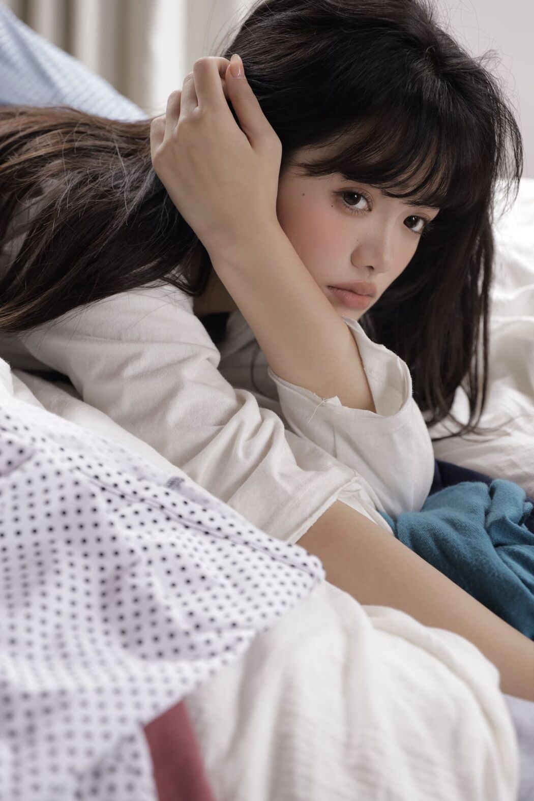 YiTuYu艺图语 Vol.3075 Pan Ni De Jian Jian Wei