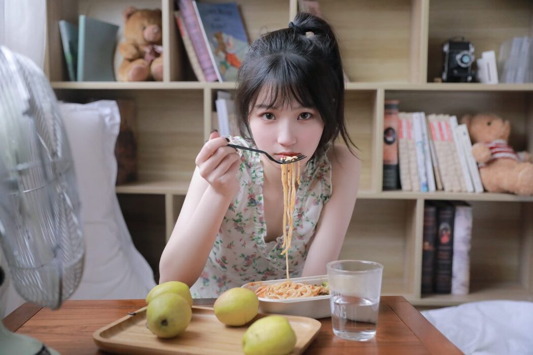 YiTuYu艺图语 Vol.3082 Echo