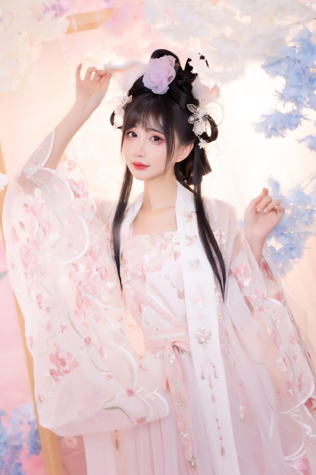 YiTuYu艺图语 Vol.3095 Qi Luo Sheng De Xiao Su Su