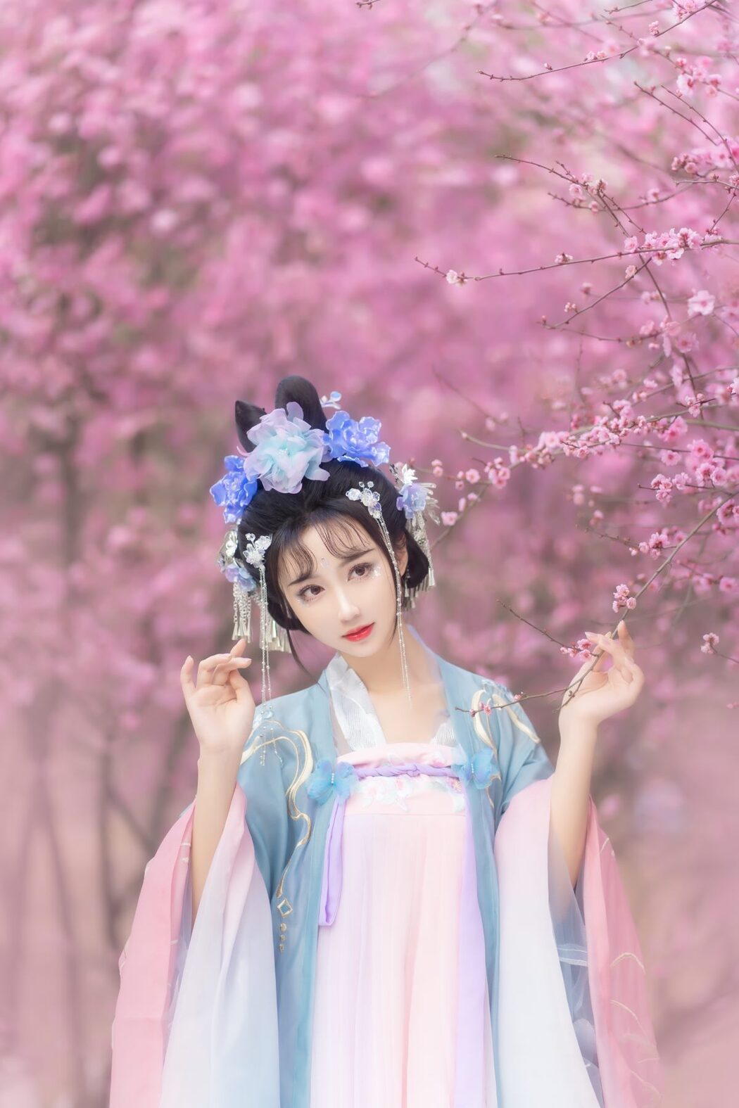 YiTuYu艺图语 Vol.3086 Qi Luo Sheng De Xiao Su Su