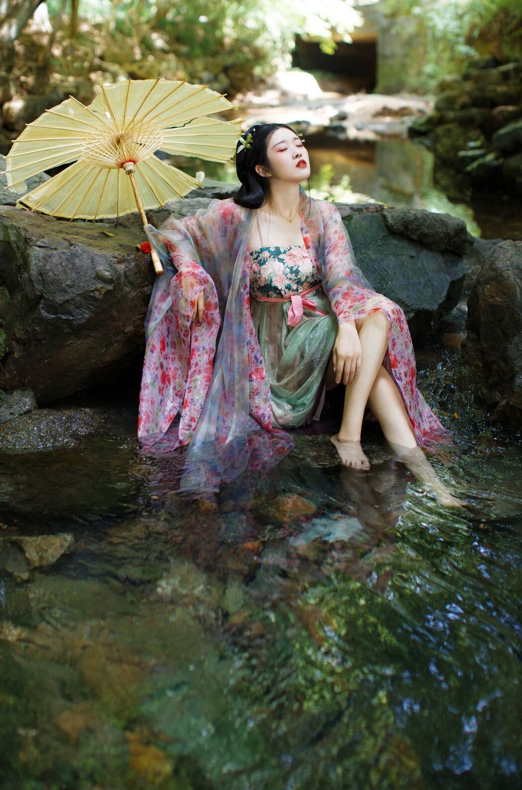 YiTuYu艺图语 Vol.3072 Li Li Si