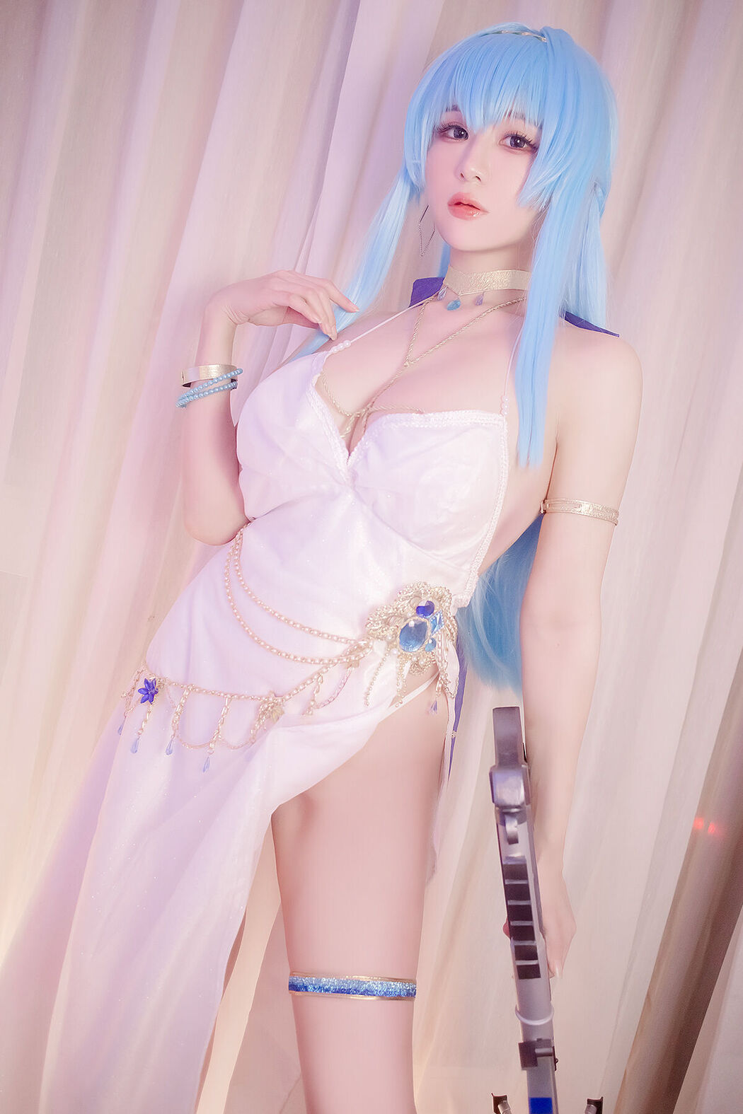 Coser@ShiragaYanko – Helen Cover Photo