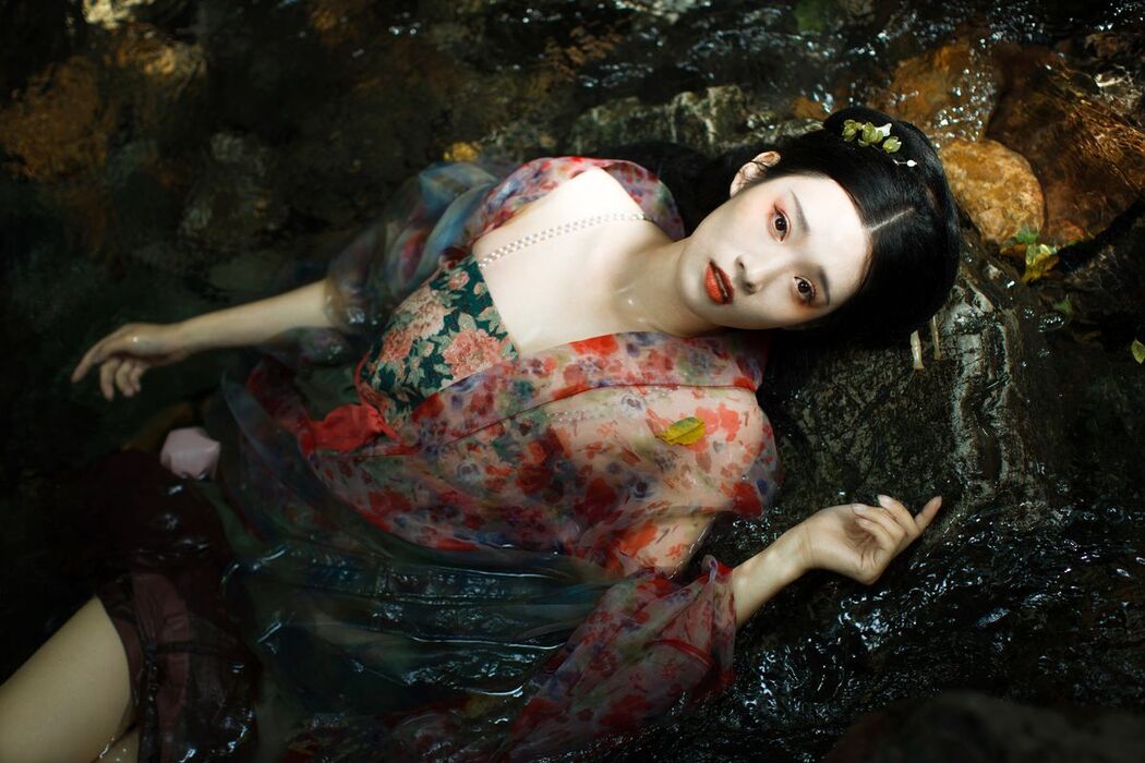 YiTuYu艺图语 Vol.3072 Li Li Si