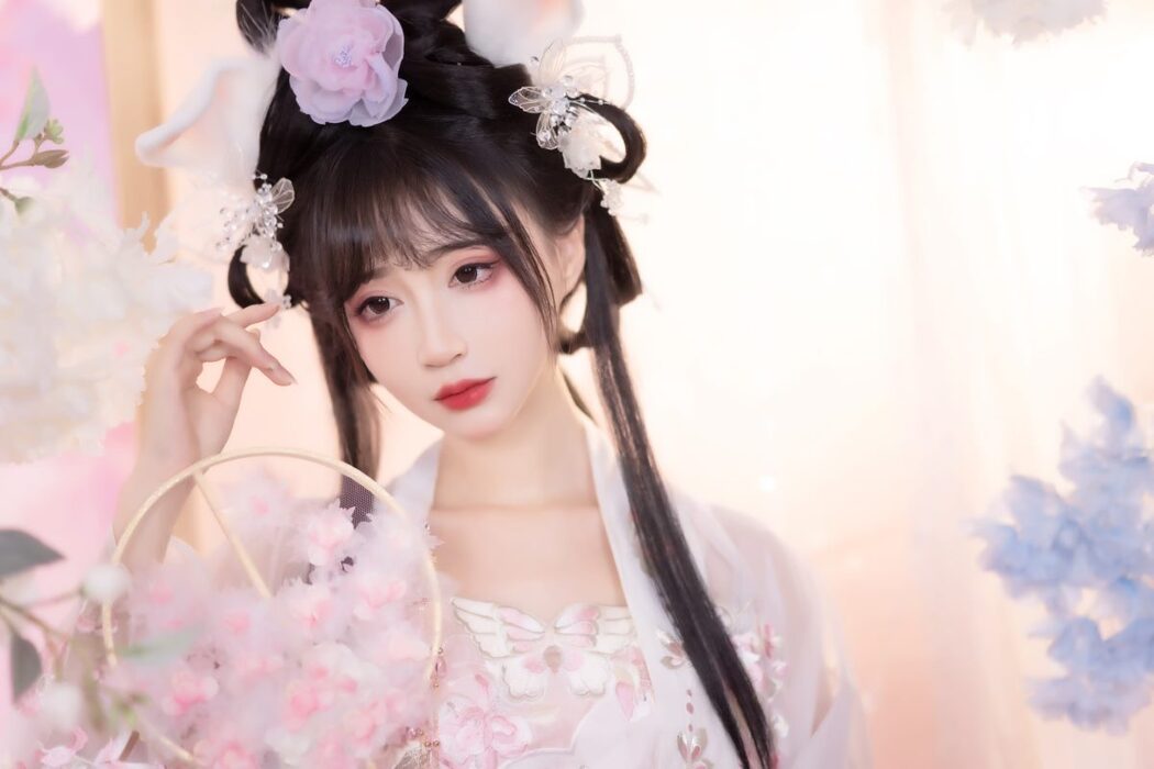 YiTuYu艺图语 Vol.3095 Qi Luo Sheng De Xiao Su Su