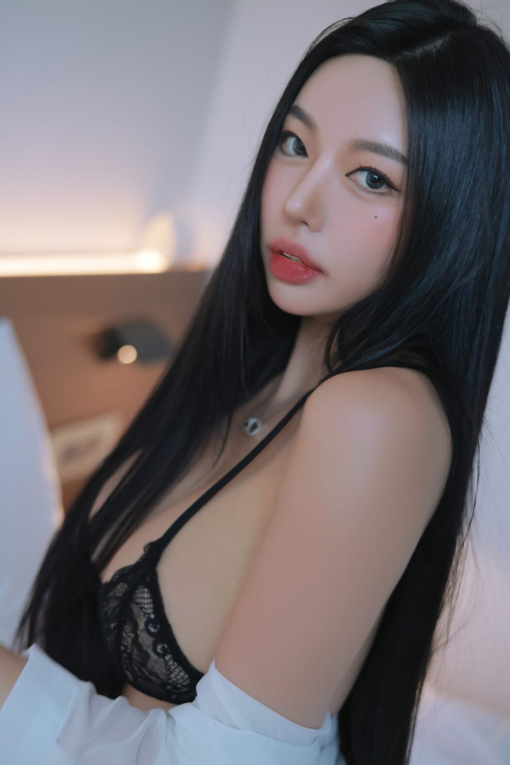 Dongeuran 동그란 – Office Girl C