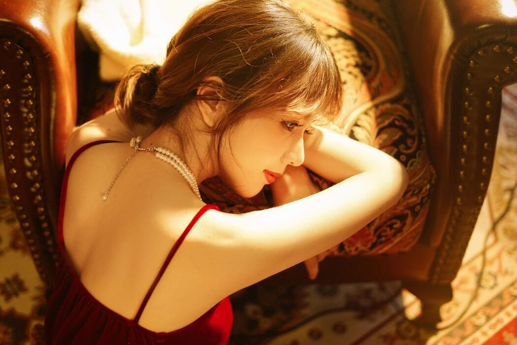 YiTuYu艺图语 Vol.3094 Yu Lin