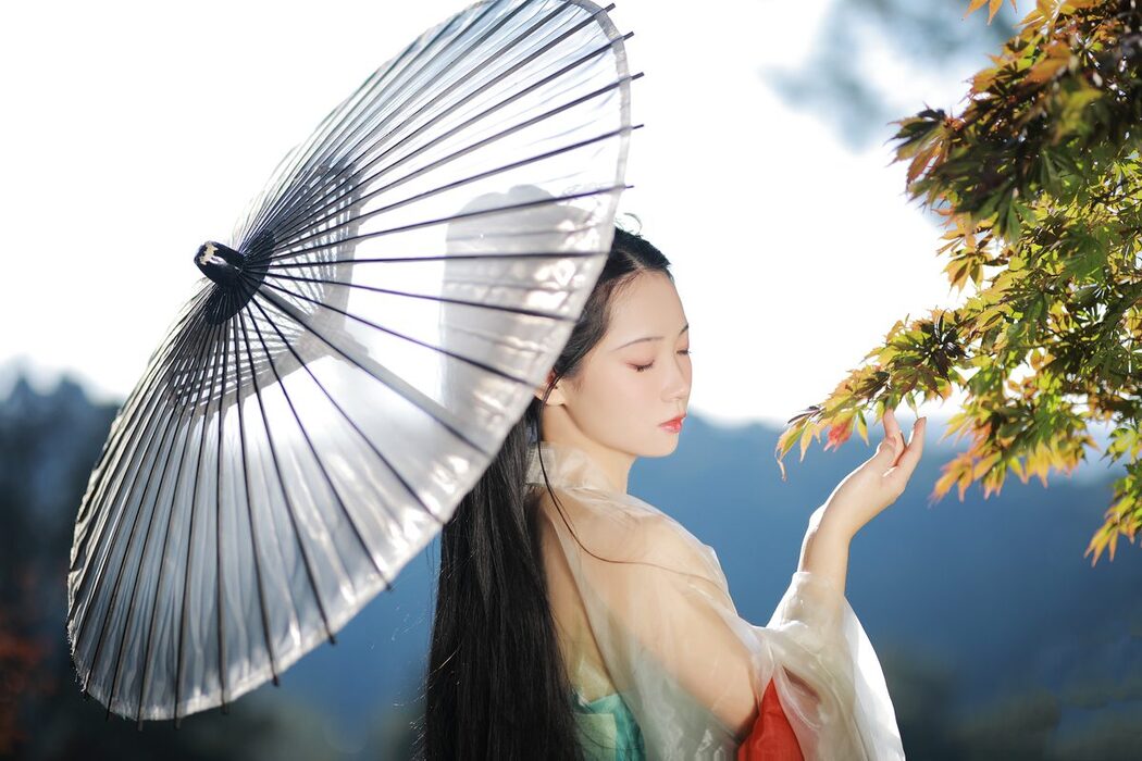 YiTuYu艺图语 Vol.3137 Luo Hua Ren Du Li