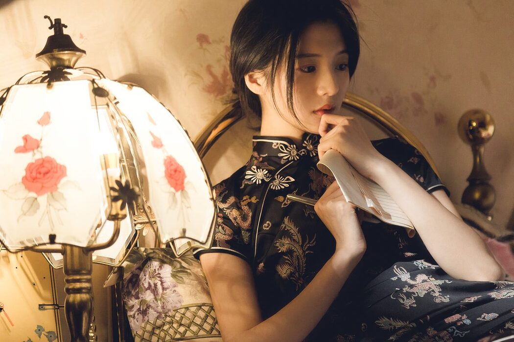 YiTuYu艺图语 Vol.3209 Liang Jia Xin