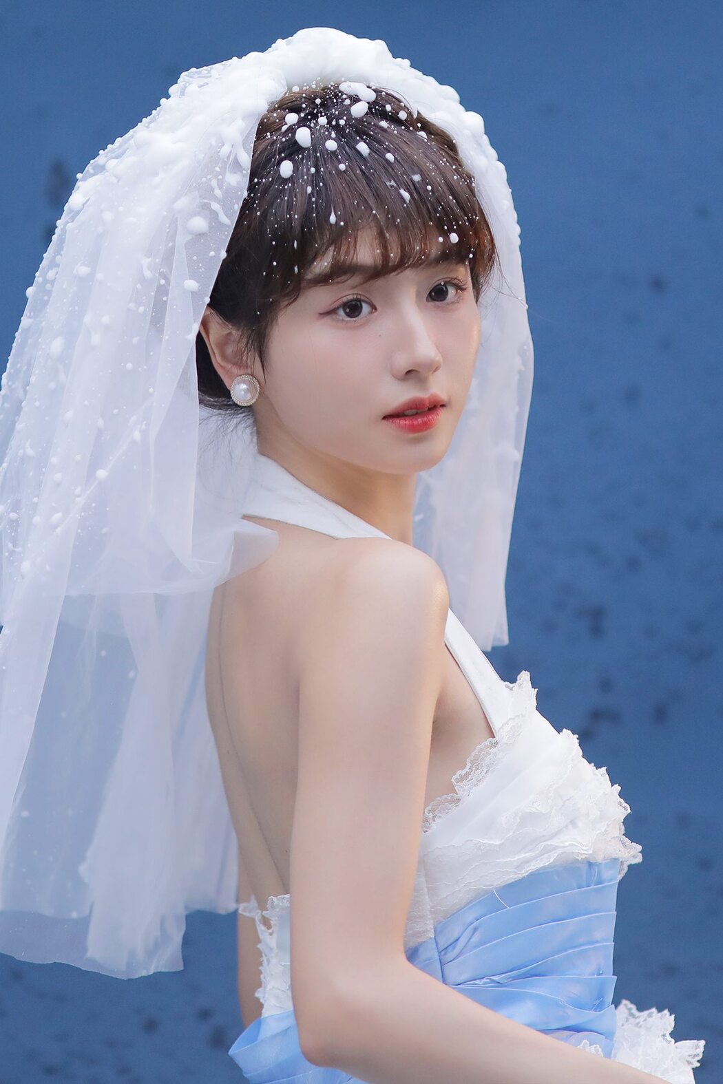 YiTuYu艺图语 Vol.3117 Gu Lin X Cover Photo