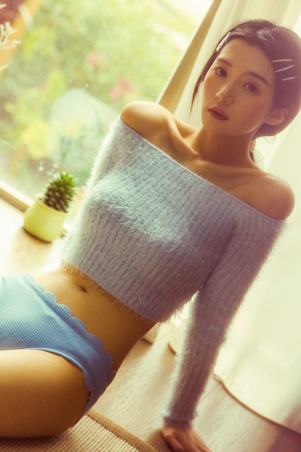 YiTuYu艺图语 Vol.3153 Liang Jia Xin