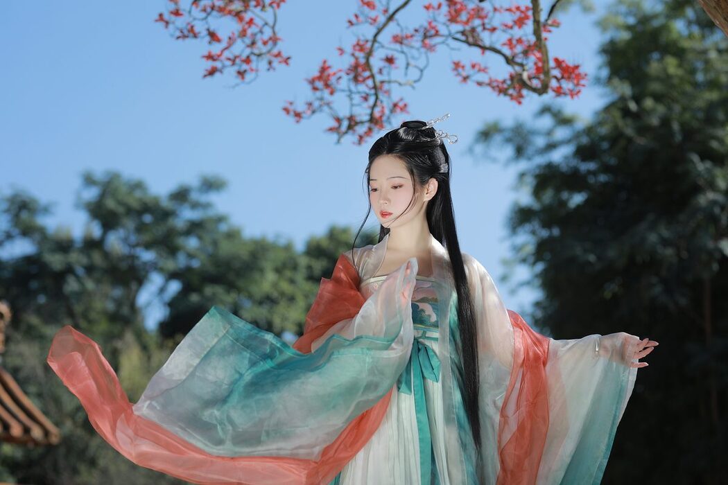 YiTuYu艺图语 Vol.3137 Luo Hua Ren Du Li