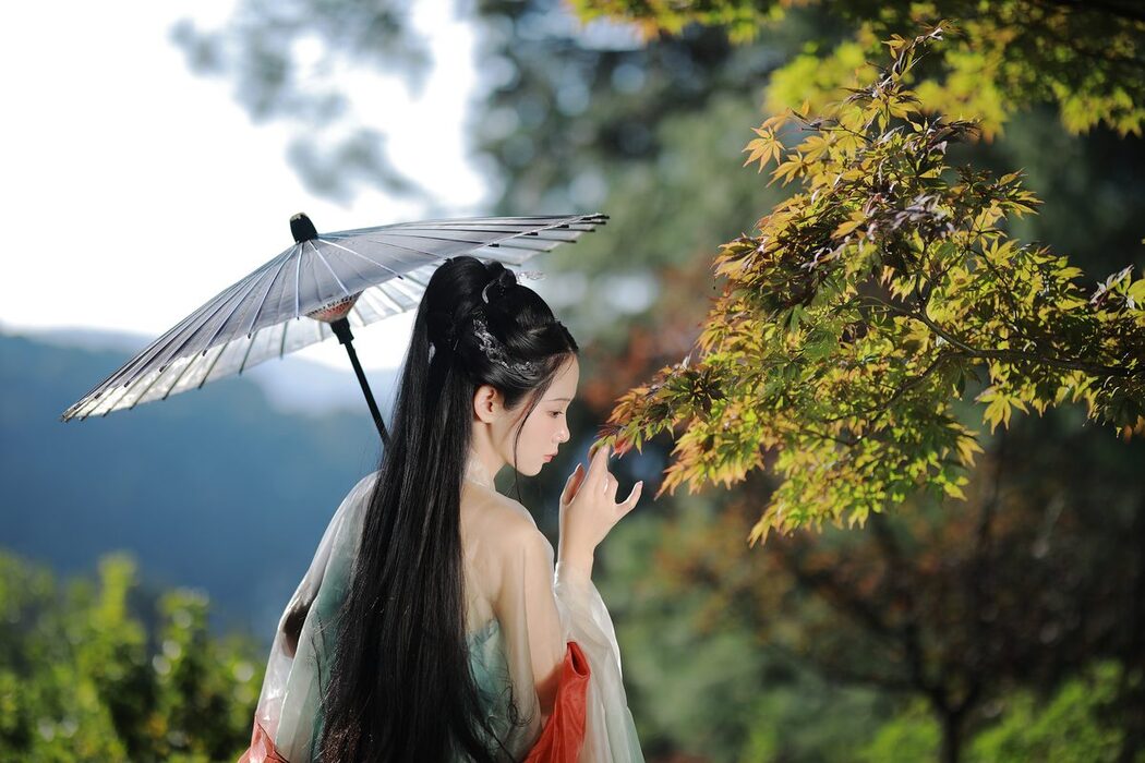 YiTuYu艺图语 Vol.3137 Luo Hua Ren Du Li