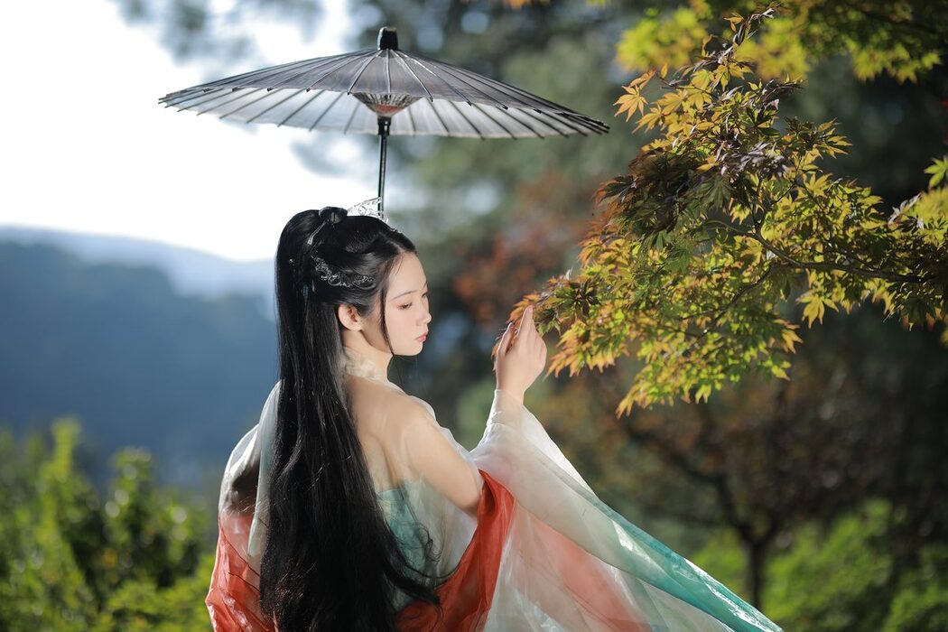 YiTuYu艺图语 Vol.3137 Luo Hua Ren Du Li