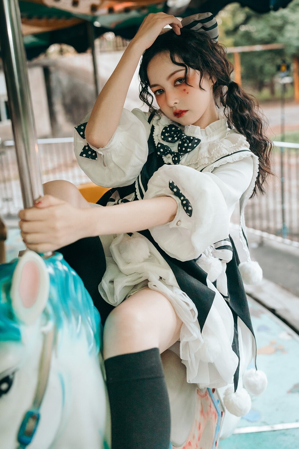 YiTuYu艺图语 Vol.3207 Huang Shu Qi_suki Cover Photo