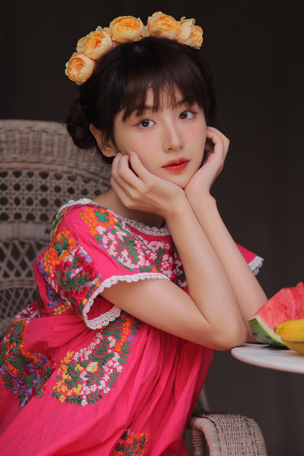 YiTuYu艺图语 Vol.3198 Gu Lin X Cover Photo