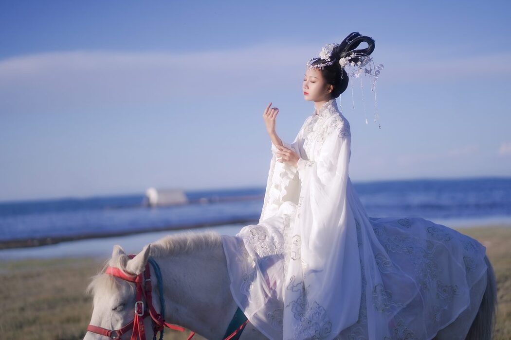 YiTuYu艺图语 Vol.3183 Qi Luo Sheng De Xiao Su Su