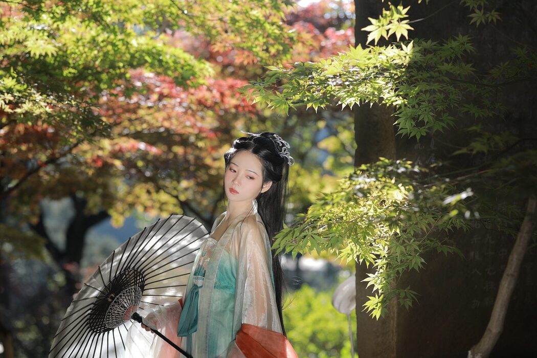 YiTuYu艺图语 Vol.3137 Luo Hua Ren Du Li