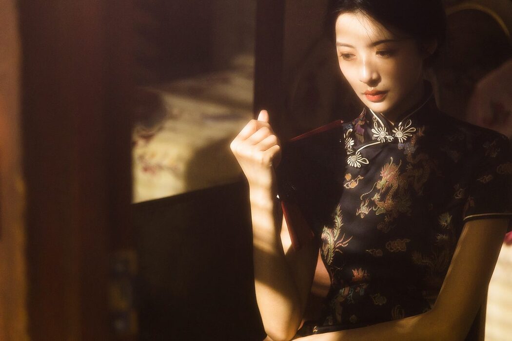 YiTuYu艺图语 Vol.3209 Liang Jia Xin