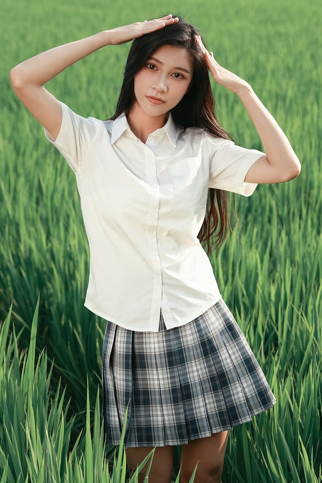 YiTuYu艺图语 Vol.3248 Zhou Zhou Cover Photo