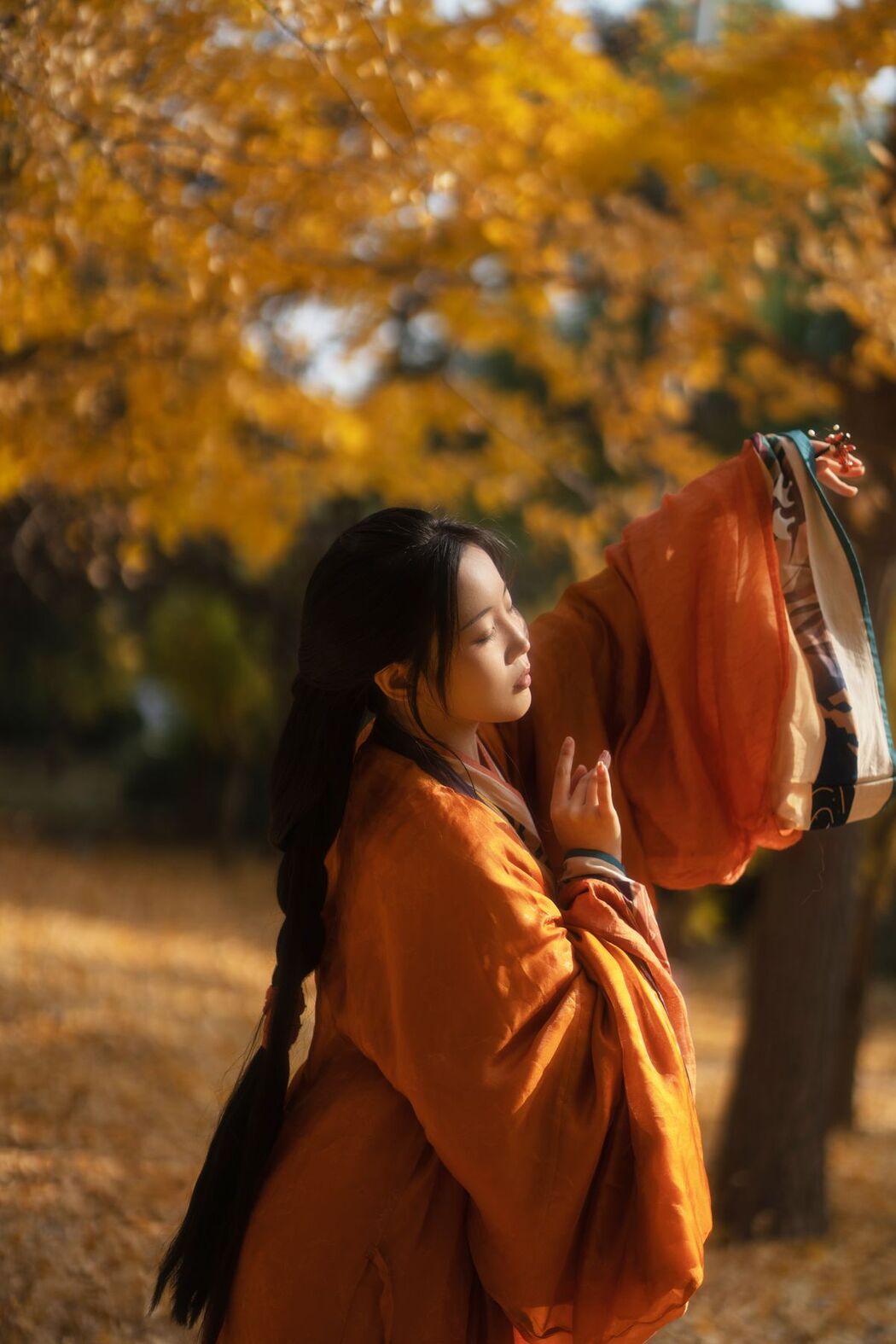YiTuYu艺图语 Vol.3237 Ren Jian Xiao Bai Long
