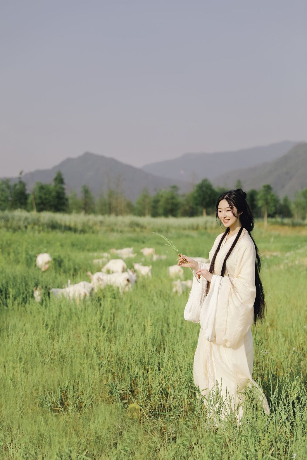 YiTuYu艺图语 Vol.3245 Fen Mian Gu Niang