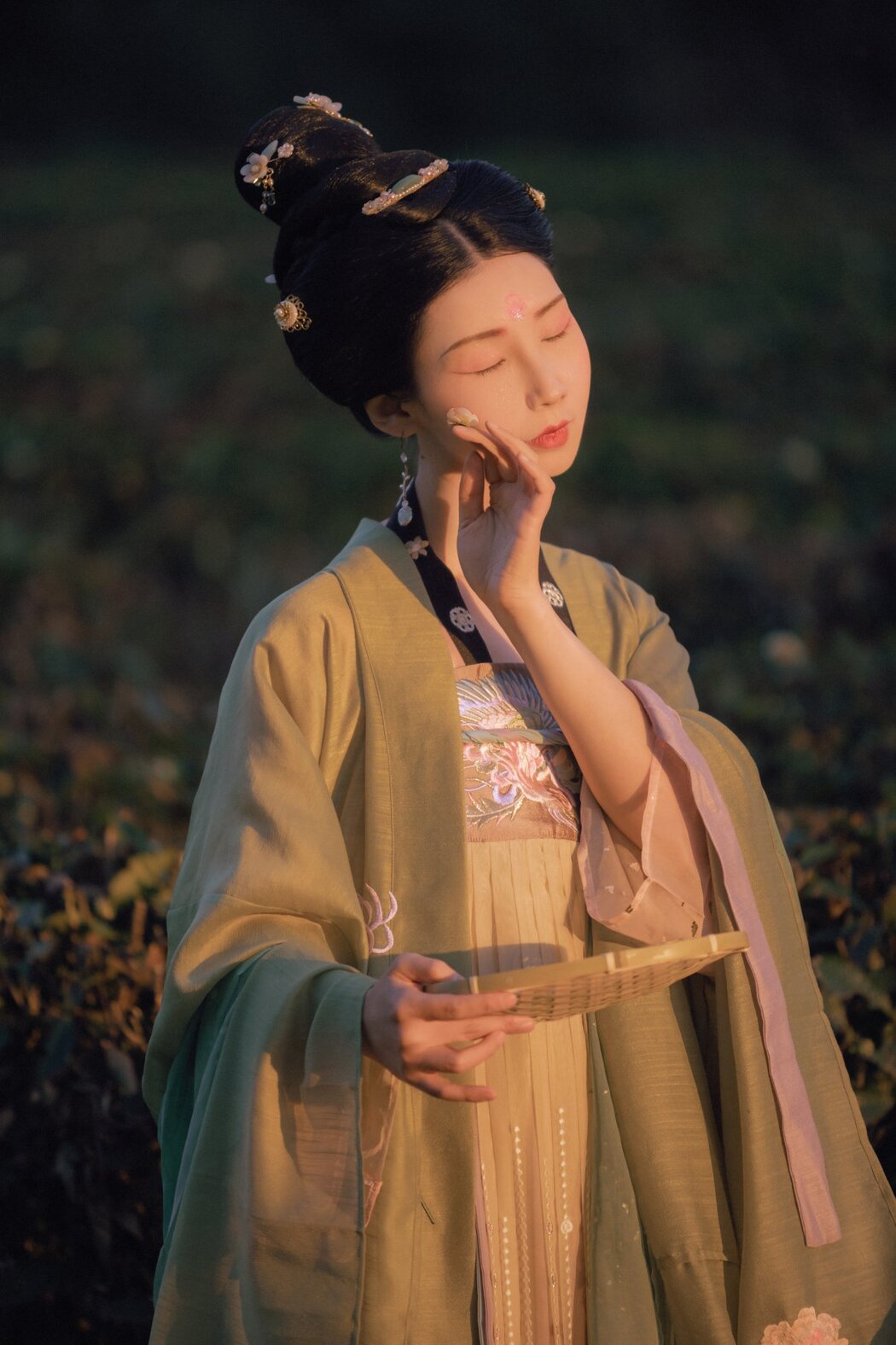 YiTuYu艺图语 Vol.323 Chang Xiao You