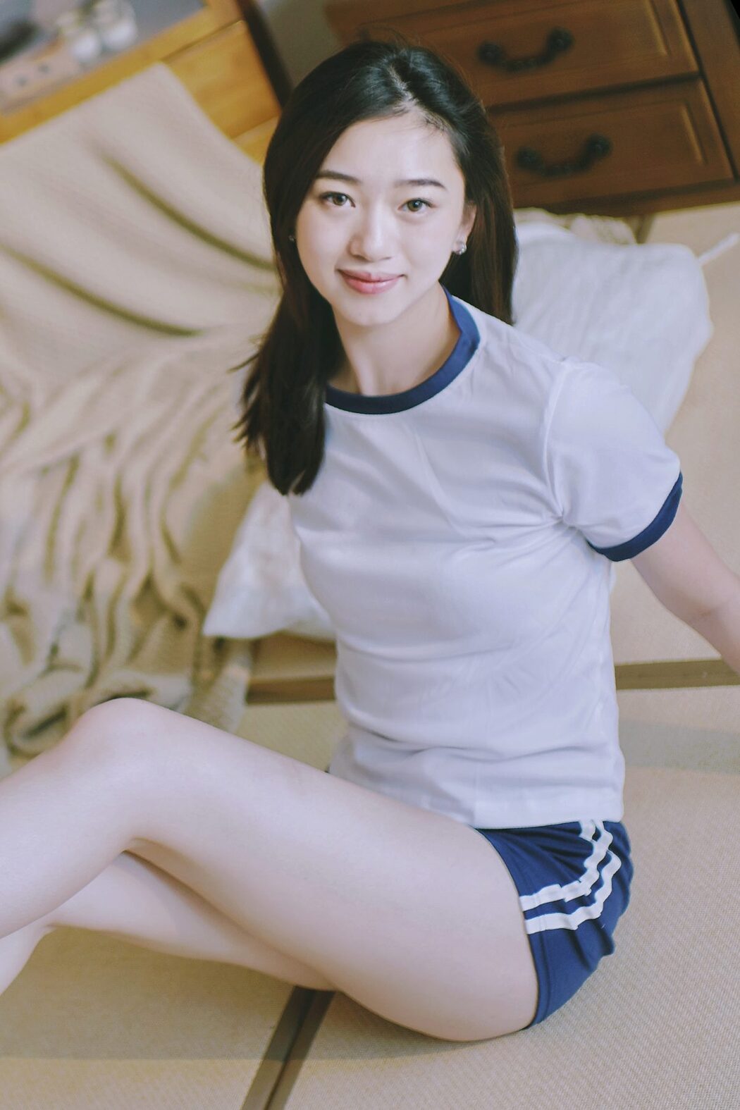 YiTuYu艺图语 Vol.3241 Jia Yi Cover Photo