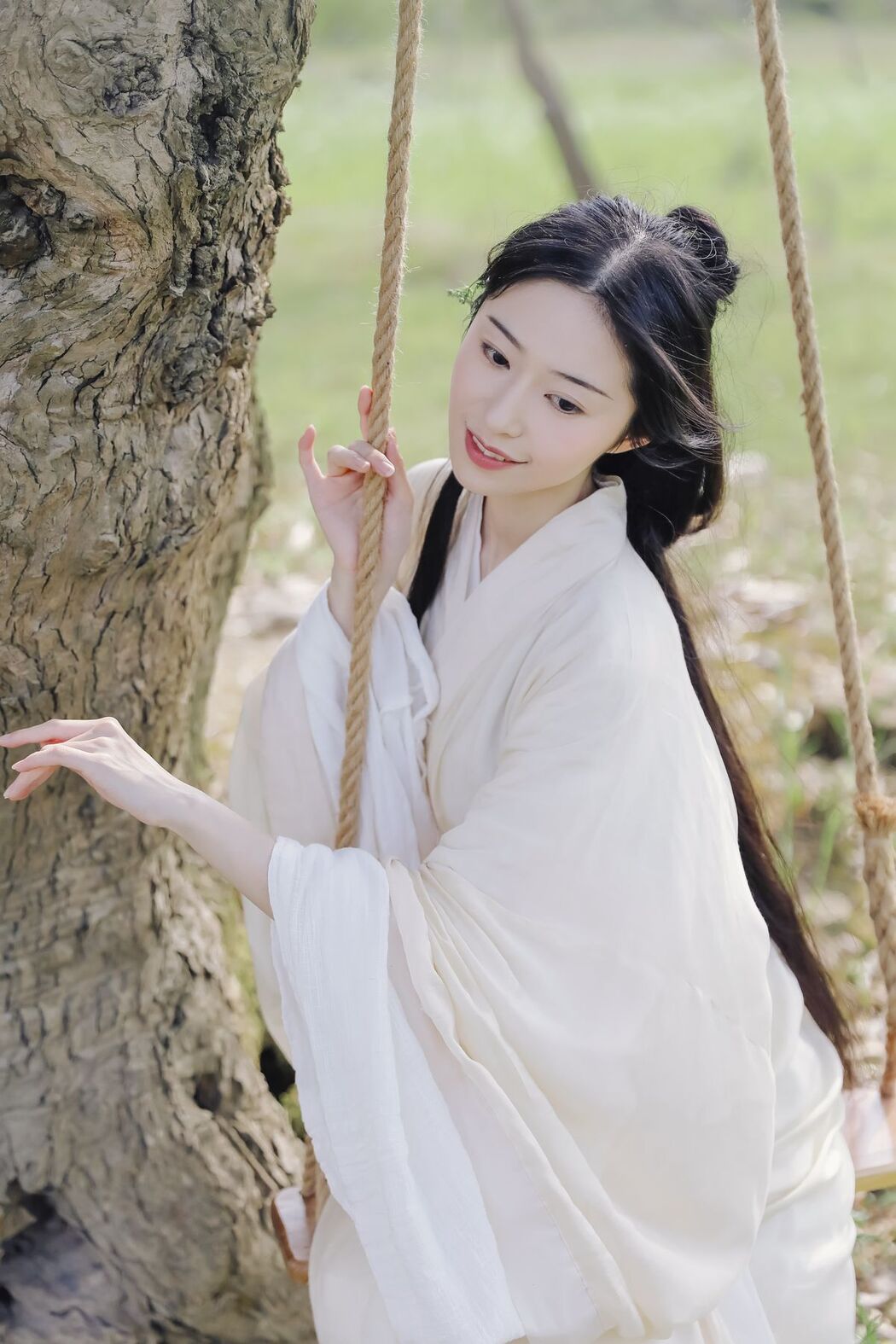 YiTuYu艺图语 Vol.3245 Fen Mian Gu Niang