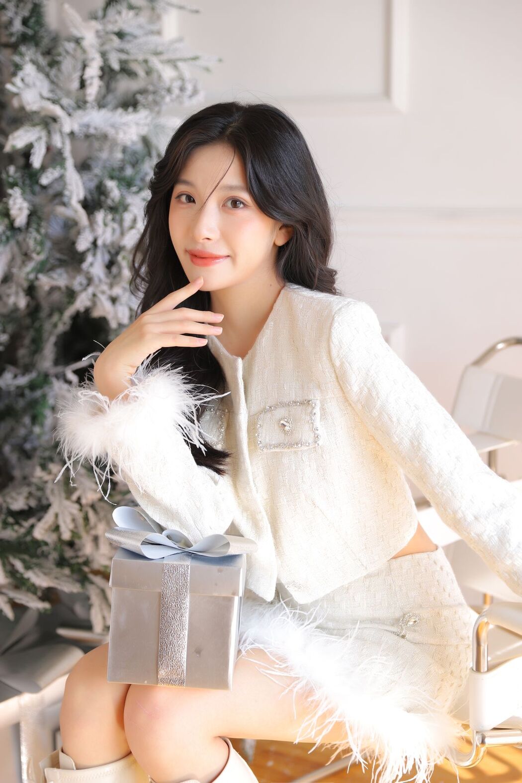 YiTuYu艺图语 Vol.3231 Yi Xin Doris