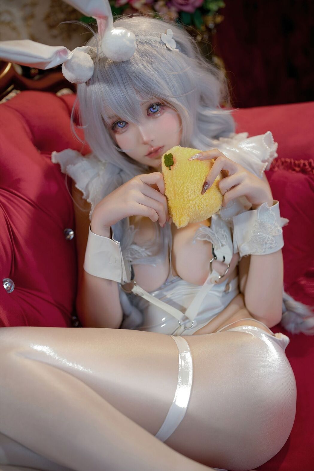 Coser@小祭漓 &#8211; 懒懒的白兔 恶毒