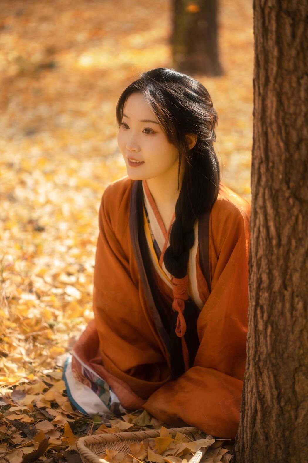 YiTuYu艺图语 Vol.3237 Ren Jian Xiao Bai Long