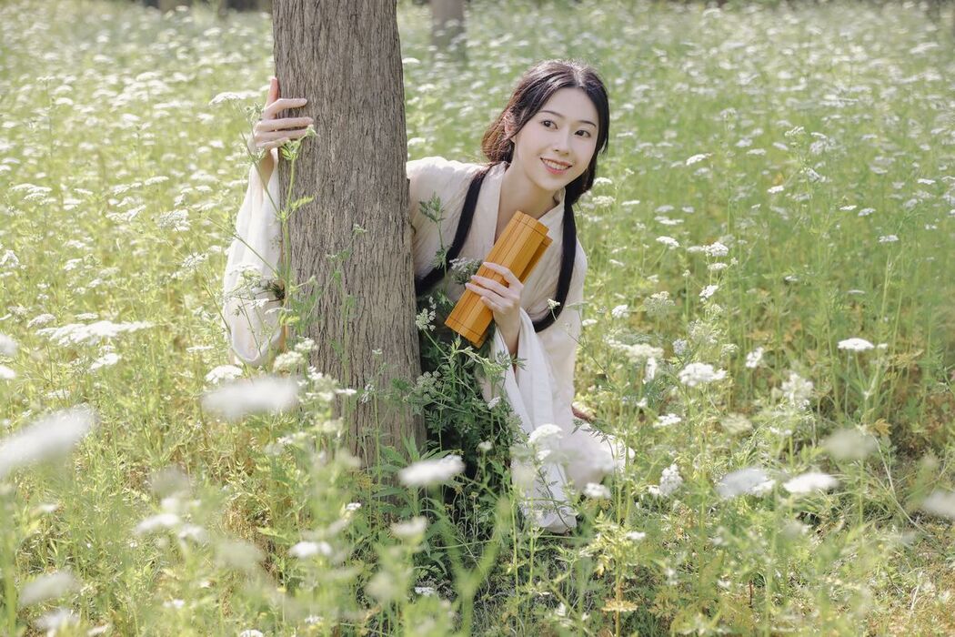 YiTuYu艺图语 Vol.3245 Fen Mian Gu Niang