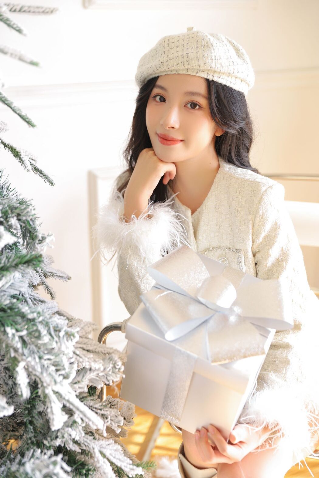 YiTuYu艺图语 Vol.3231 Yi Xin Doris