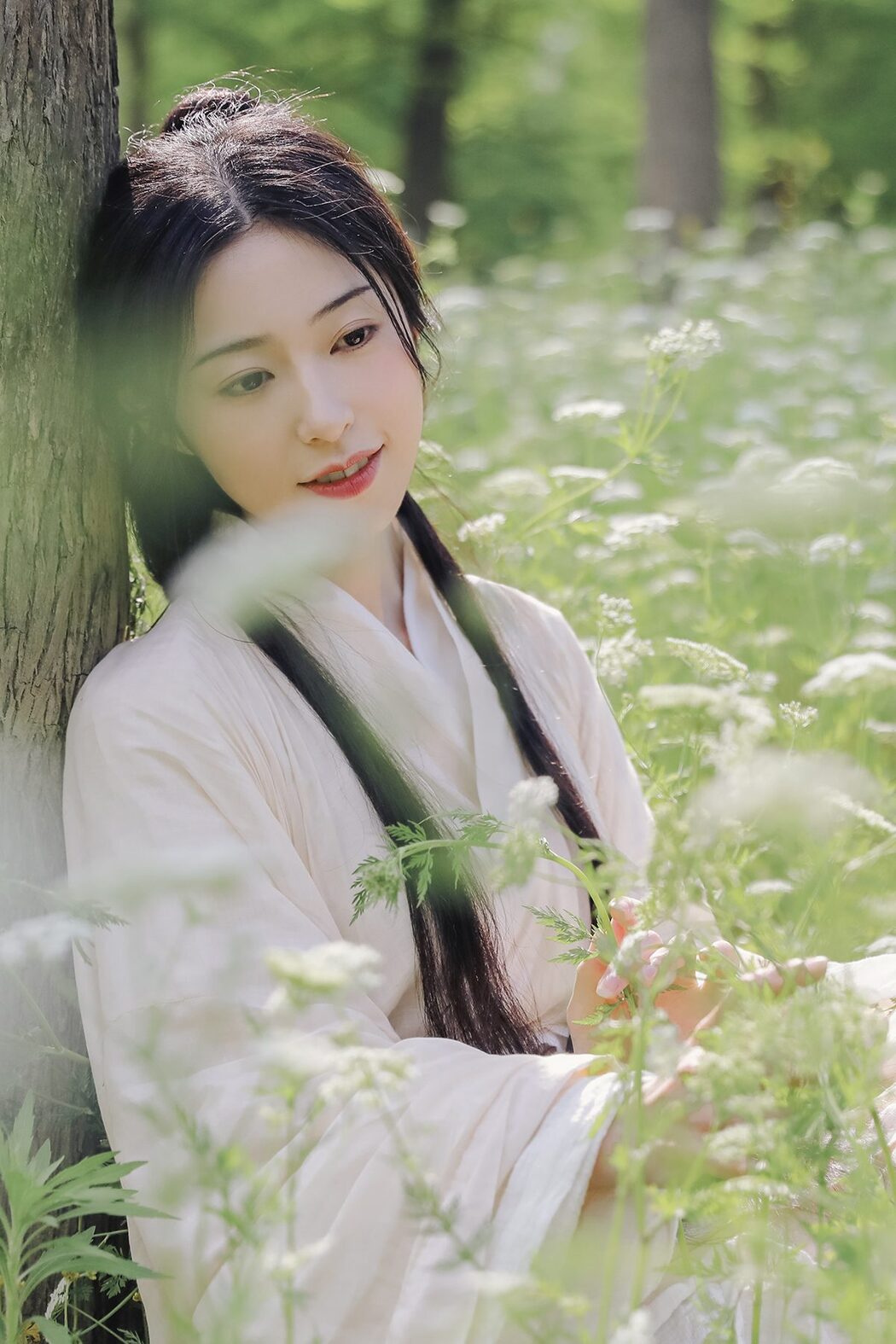 YiTuYu艺图语 Vol.3245 Fen Mian Gu Niang Cover Photo